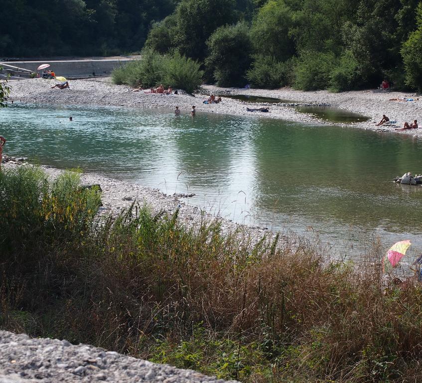 Cozy Mitte, Ruhig, Parkplatz, Terasse, 2 Schlafzimmer, Wlan Appartement Steyr